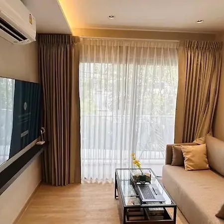 Tierra Residences Bangkok Zimmer foto