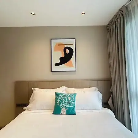 Tierra Residences Bangkok Zimmer foto